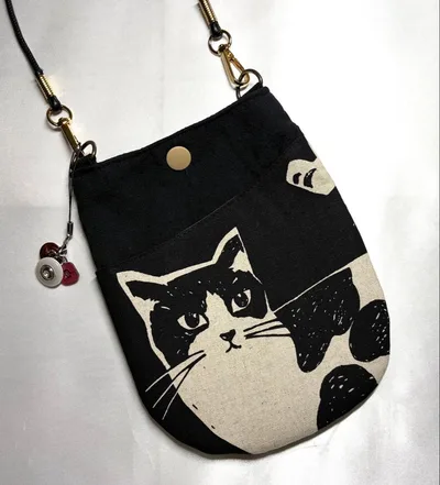 エチノ生地 ハンドメイド スマホポーチ スマホポシェット