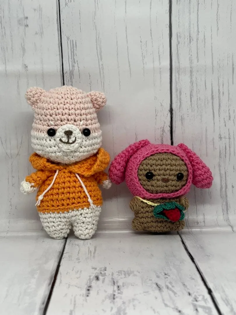 ハンドメイド☆パーカーくま&うさぎ編みぐるみペア