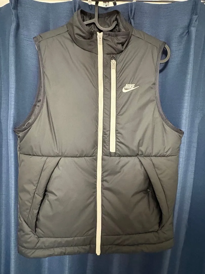 【NIKE】中綿ベスト ブラック メンズ