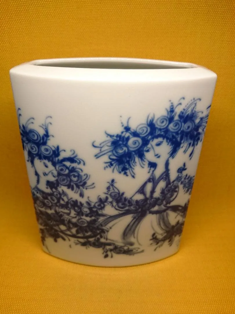 ビンテージ ドイツ 花器 磁器 置物 インテリア 工芸品 美術品 A3463