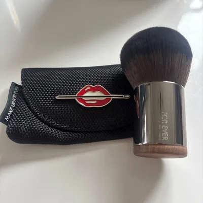 MAKE UP FOR EVER 124 パウダーブラシ カブキブラシ