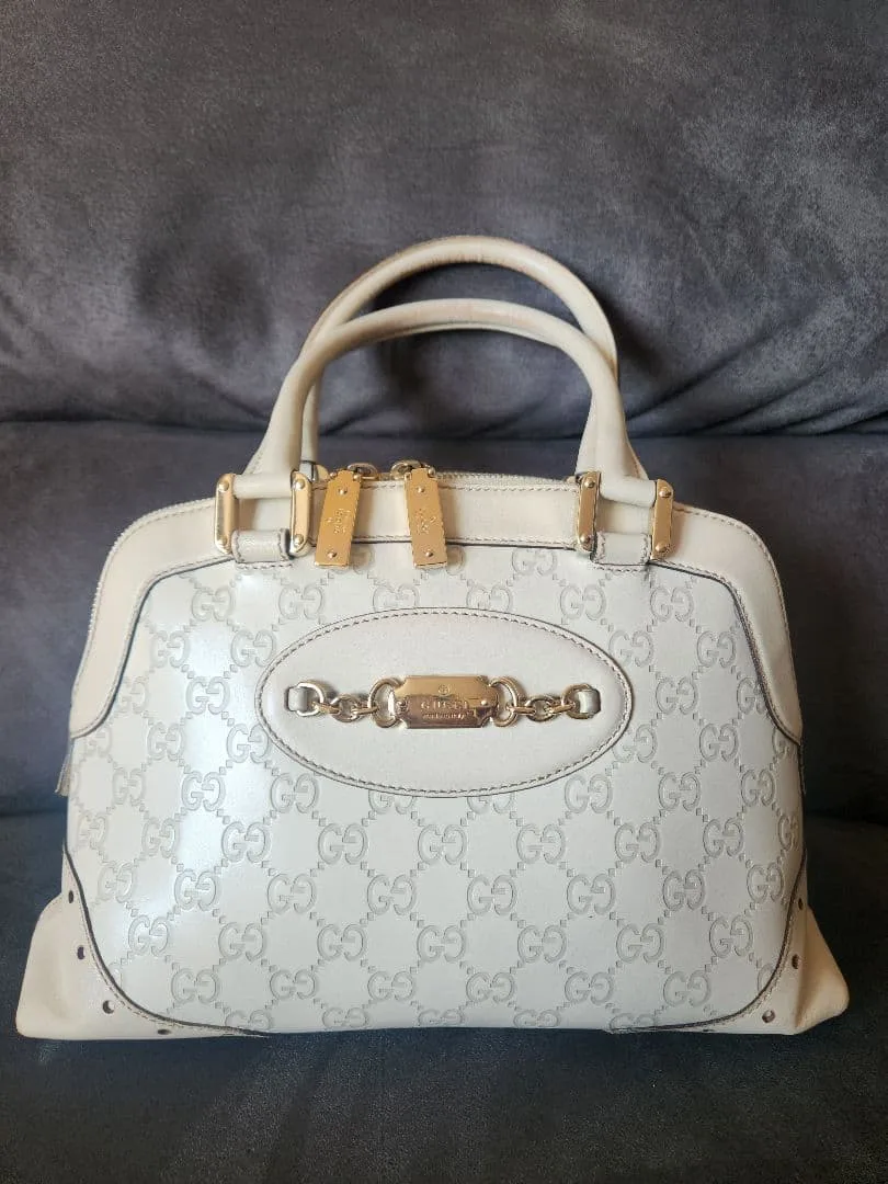 GUCCI ホワイト トートバッグ GGパターン