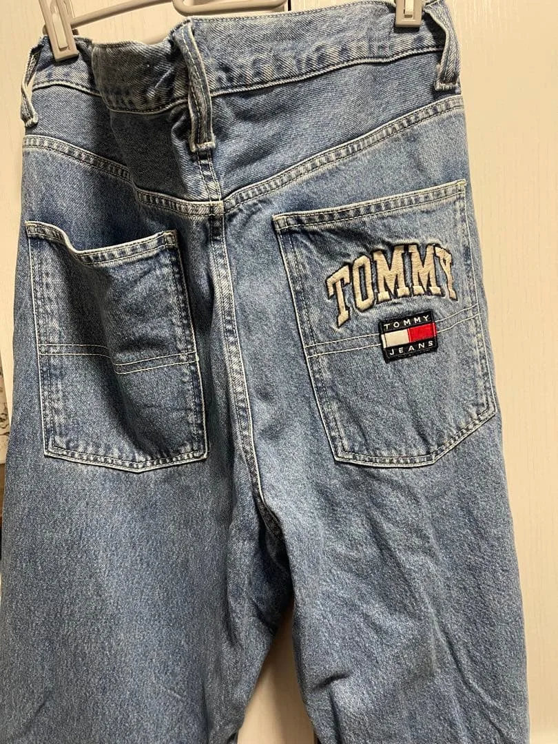 TOMMY JEANS ペインターデニムパンツ