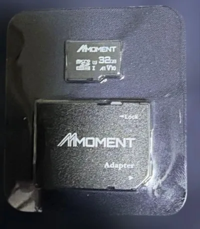 MOMENT microSDHC 32GB アダプター付