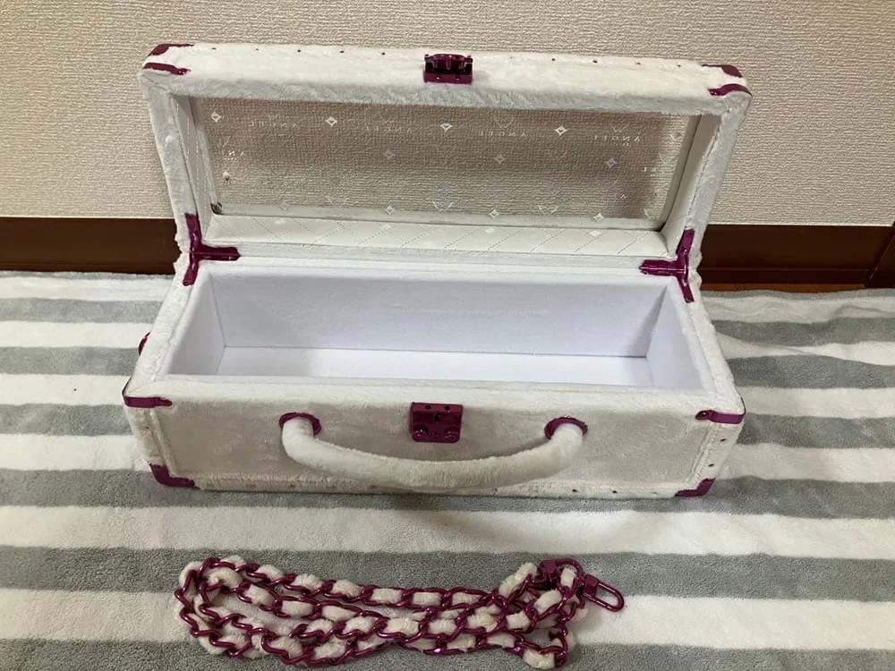 ANGEL CHAMPAGNE ファーケース バレンタイン限定