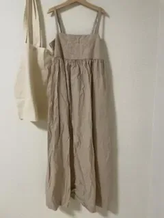 UNIQLO リネンブレンドギャザーキャミソールワンピース