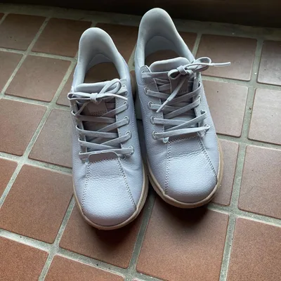 รองเท้าผ้าใบผู้หญิง halmek สีเทาอ่อน