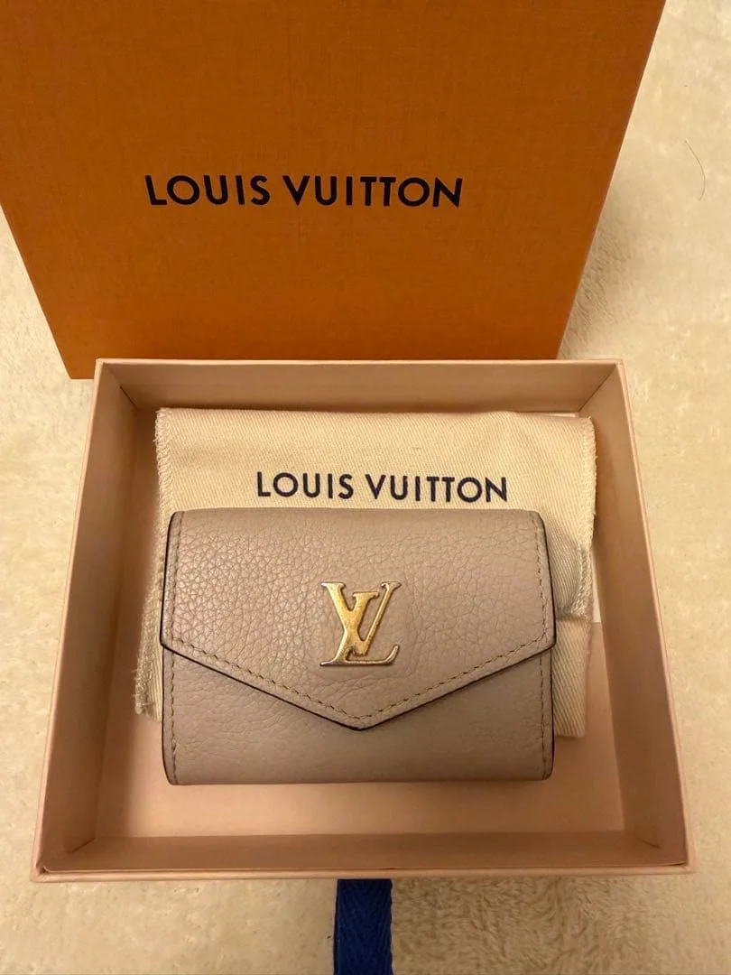 LOUIS VUITTON 三つ折り財布