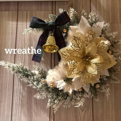 クリスマスリース/三日月型フラワーリース