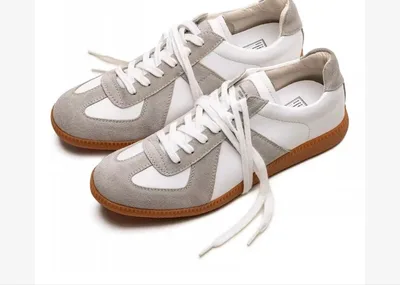 New German Trainers รองเท้าสตรี 22.5ซม. สีขาว/เทา ไม่มีกล่อง