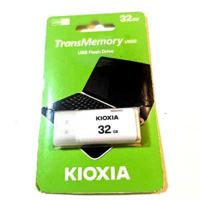 KIOXIA TransMemory U202 32GB USBメモリ