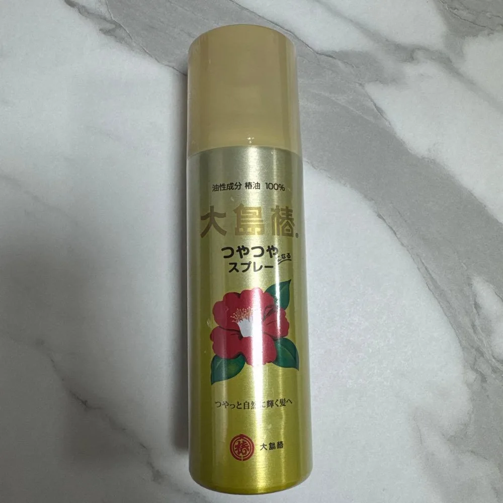 新品未開封 大島椿 つやつやになるスプレー 140g ヘアスプレー