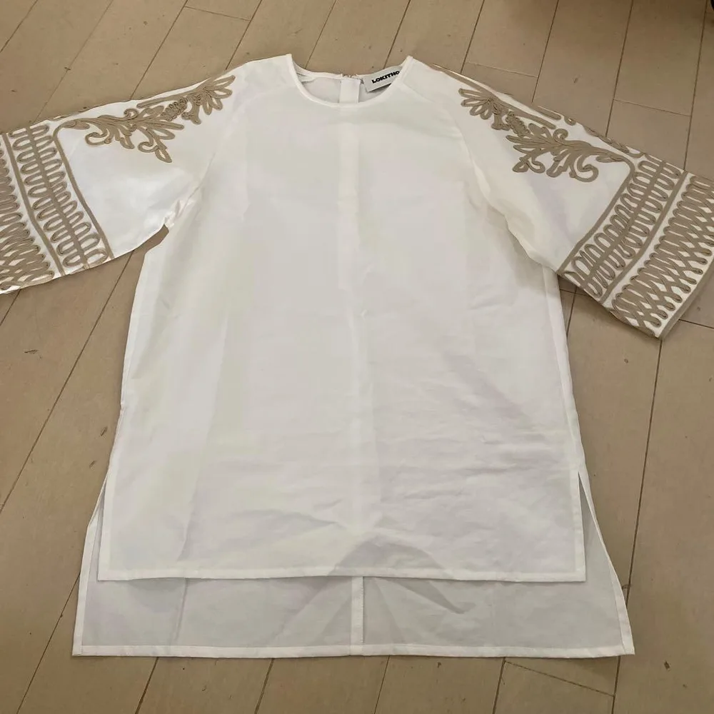 LOKITHO 刺繍デザイン チュニック ホワイト