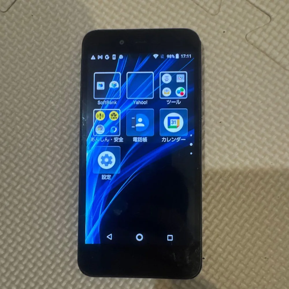 SHARP AQUOS sense basic 702SH ジャンク