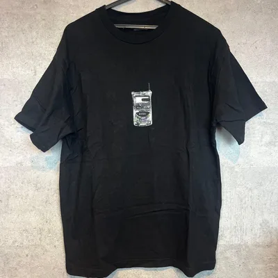 SEQUEL シークエル 携帯電話 グラフィック Tシャツ ブラック