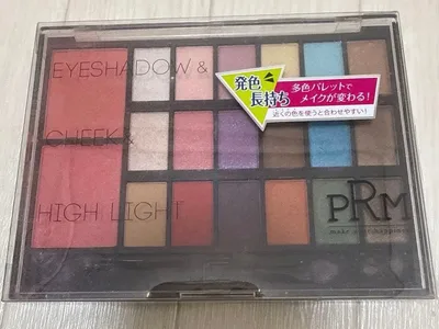 pRm アイシャドウパレット スクエア