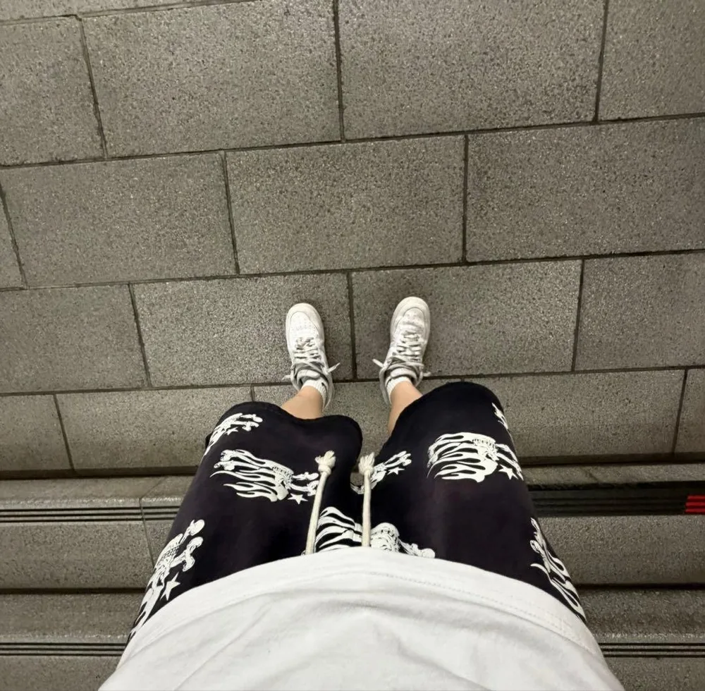 HELLSTAR ハーフパンツS 最終値下げ!