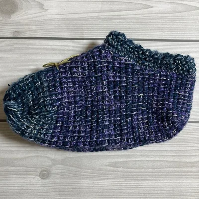 ハンドメイド 手編みルームシューズ
