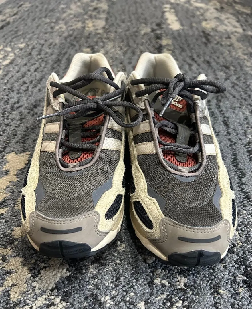 adidas スニーカー メンズ