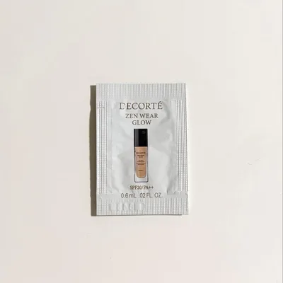 【新品】DECORTÉ ZEN WEAR GLOW N12 サンプル
