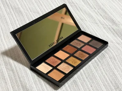 BOBBI BROWN アイシャドウ パレット