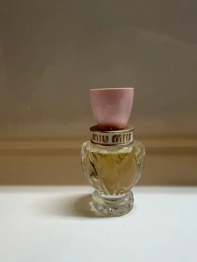 miu miu オードトワレ ツイスト 30ml