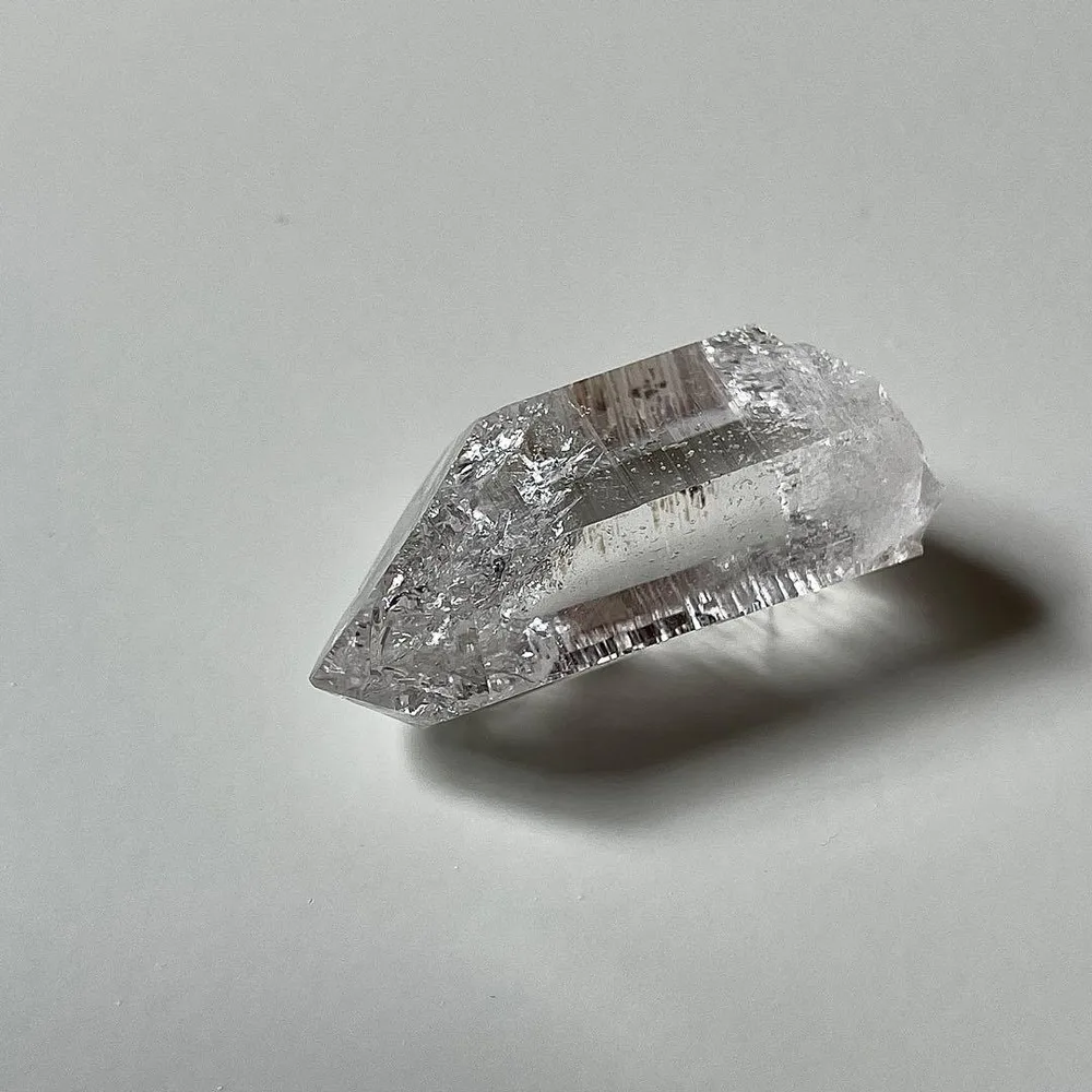 ヒマラヤ水晶 ガネッシュヒマール アイリスクォーツ 虹入り
