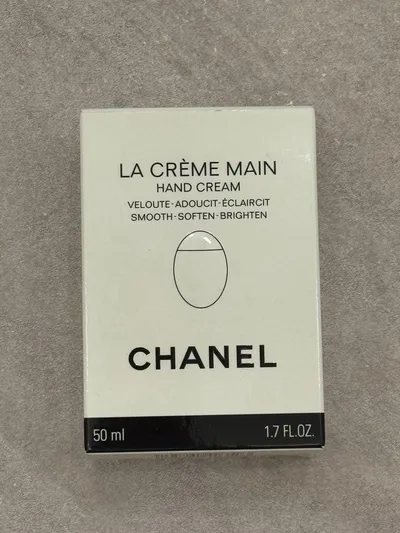 【新品未使用品】CHANEL ラ クレーム マン ハンドクリーム 50ml