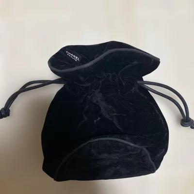CHANEL BEAUTE 巾着 ポーチ ブラック