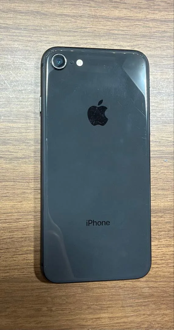 Apple iPhone 8 本体 SIMフリー