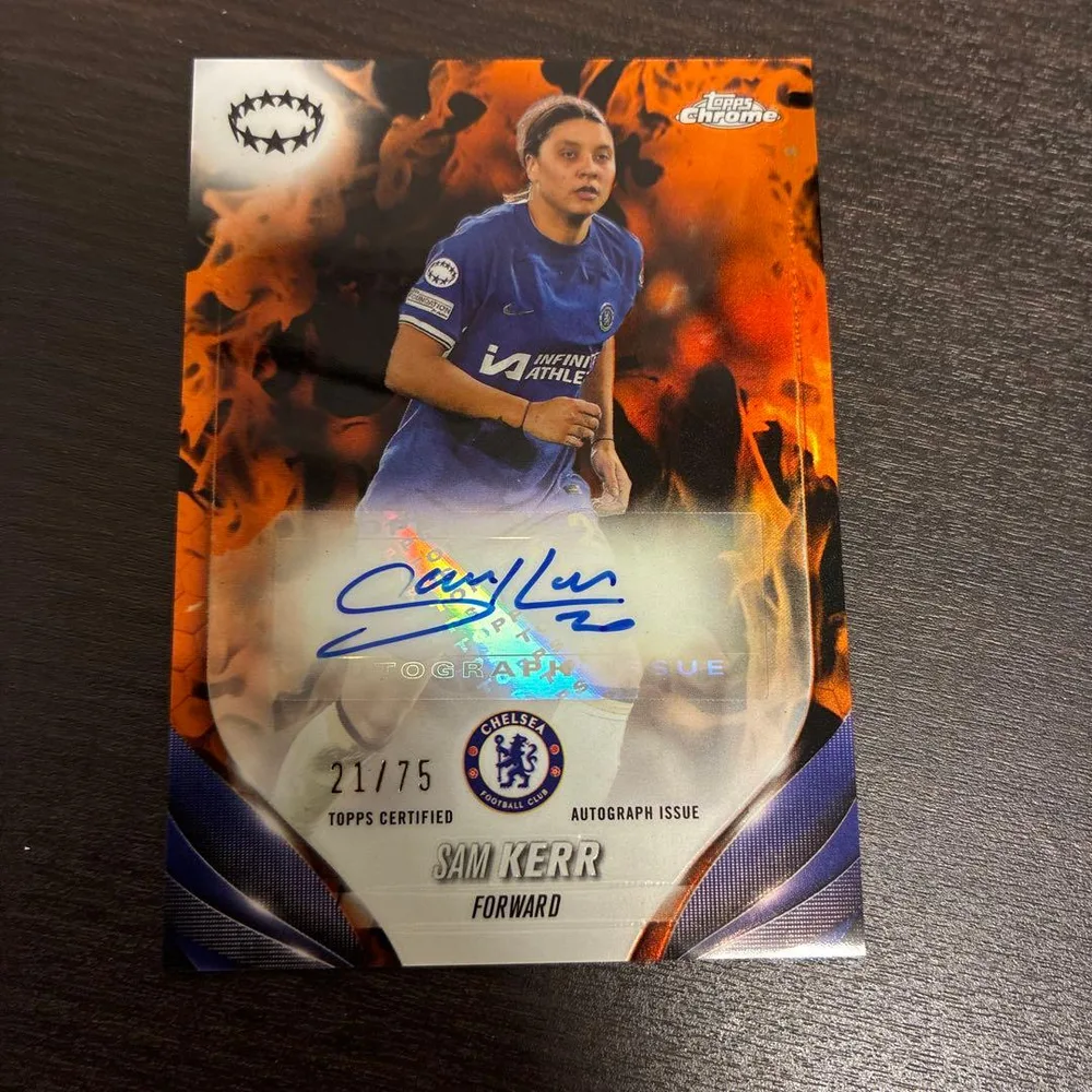 Topps Chrome Sam Kerr 直筆サインカード 75枚限定