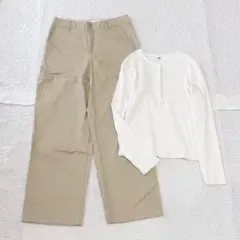 ユニクロ リブヘンリーネックT 長袖 チノパン コーデ売り 秋服 白 ロンT