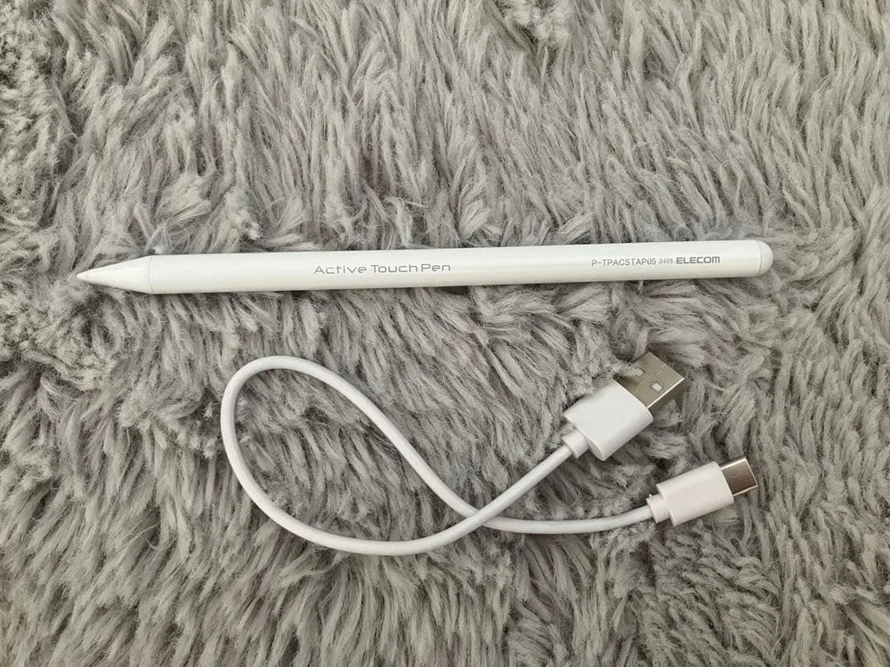 ELECOM iPad専用タッチペン P-TPACSTAP05 ホワイト