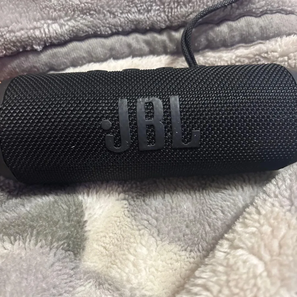 JBL FLIP6 ポータブルスピーカー 本体