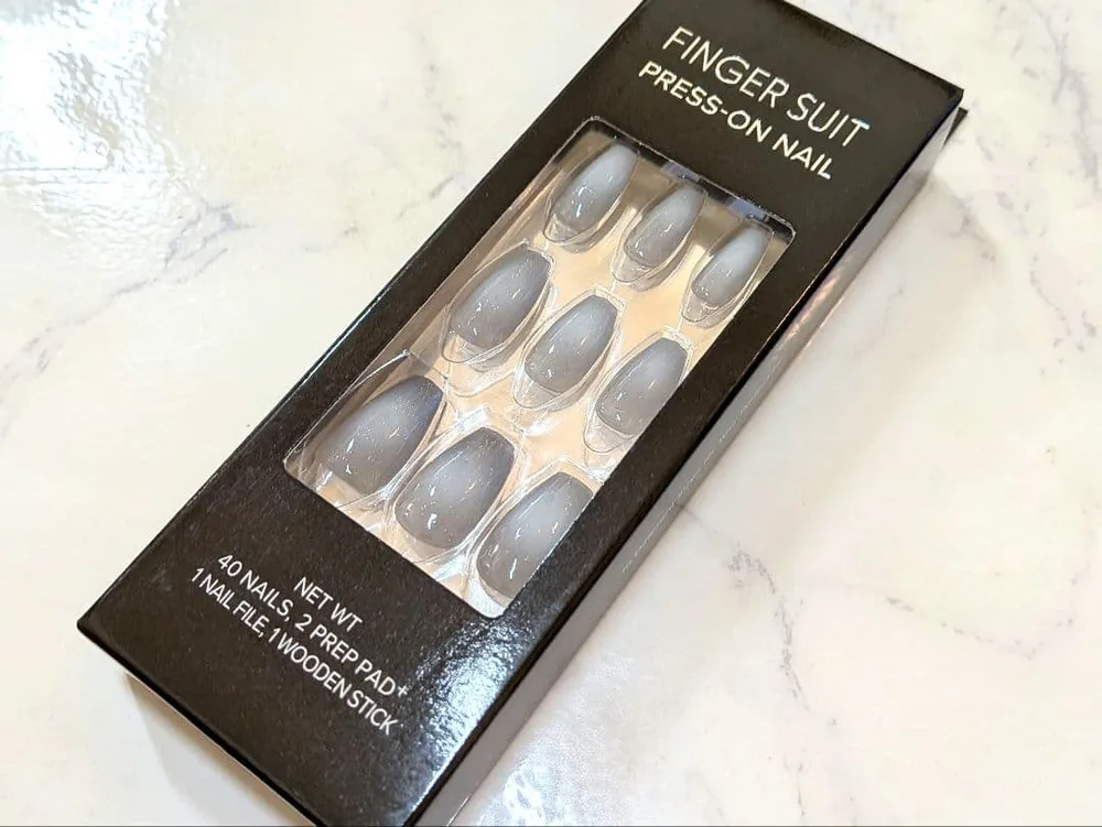 フィンガースーツネイルチップ 新品・未開封