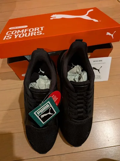 PUMA รองเท้าผ้าใบสีดำสำหรับผู้ชาย