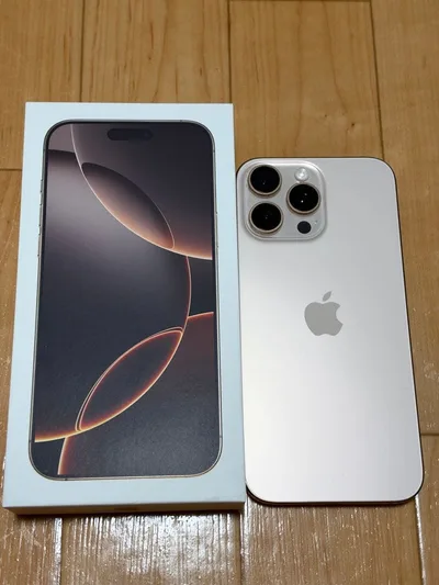 iPhone 16 Pro Max 本体 512GB デザートチタニウム