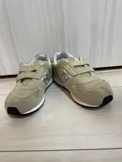 New Balance 313 スニーカー ベージュ キッズ