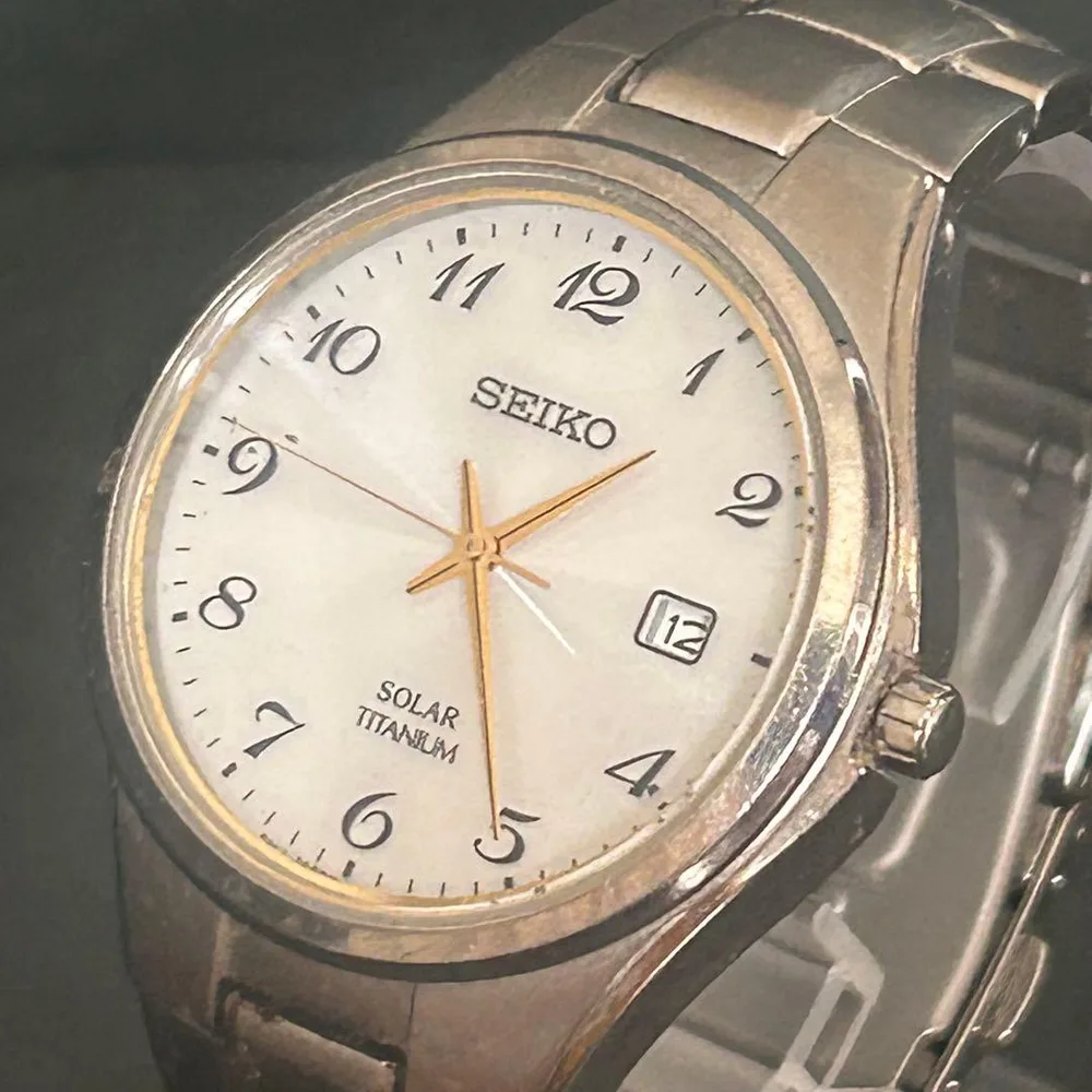 【稼働品】SEIKO セイコー ソーラー チタン デイト 白文字盤 アラビア