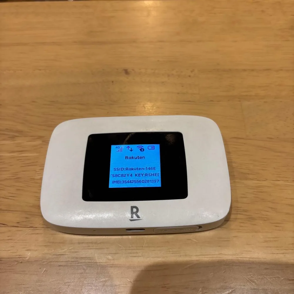 Rakuten WiFi Pocket Platinum