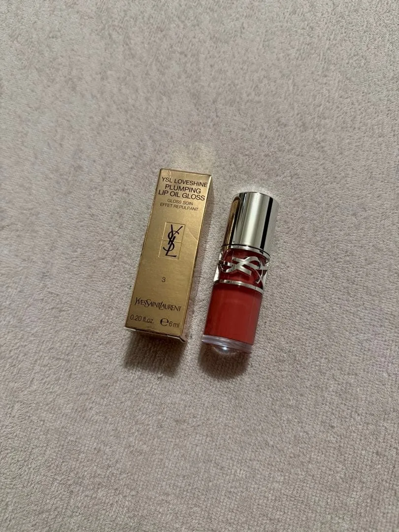 YSL ラブシャイングロスプランパー 3 リップグロス