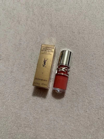YSL ラブシャイングロスプランパー 3 リップグロス