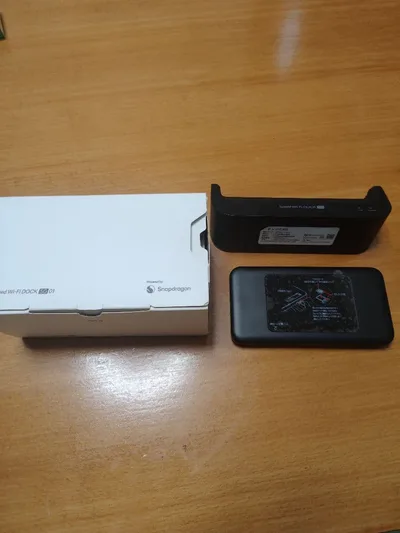★新品★ ポケット WiFi Speed Wi-Fi DOCK 5G 01 本体