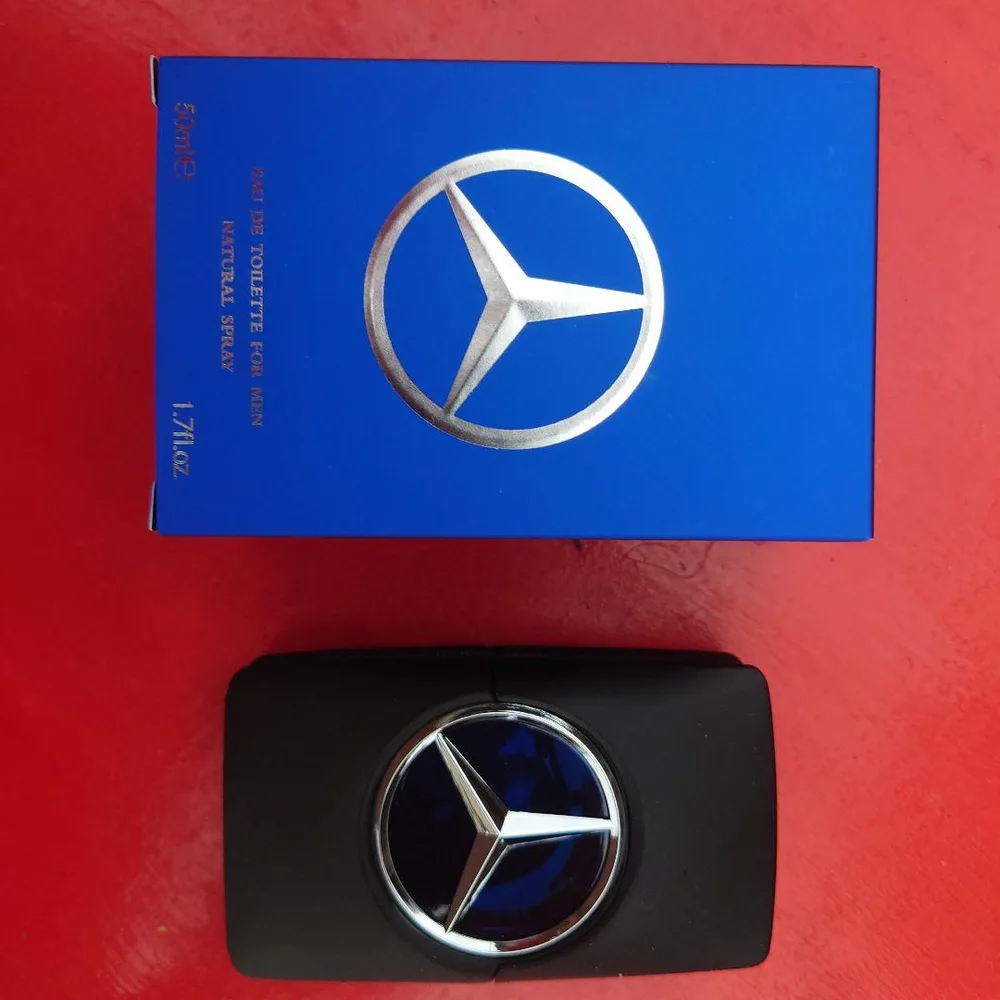 Mercedes-Benz オードトワレ 50ml 香水になります。