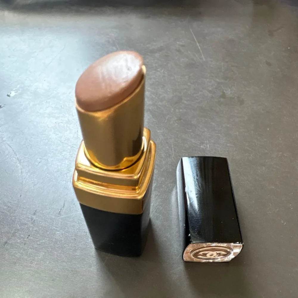 CHANEL 口紅