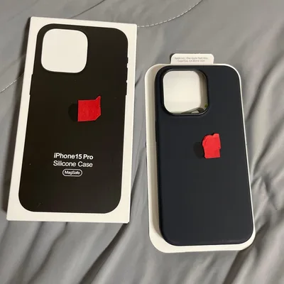 新品未開封-互換品 iPhone15proシリコンケース MagSafe対応黑