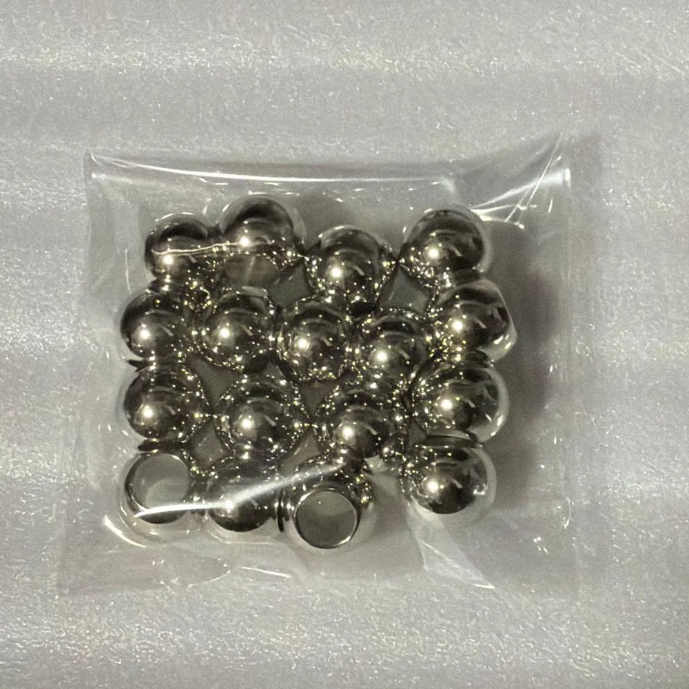 シルバーカラービーズ 14mm 16個 大穴 パラコード 匿名配送