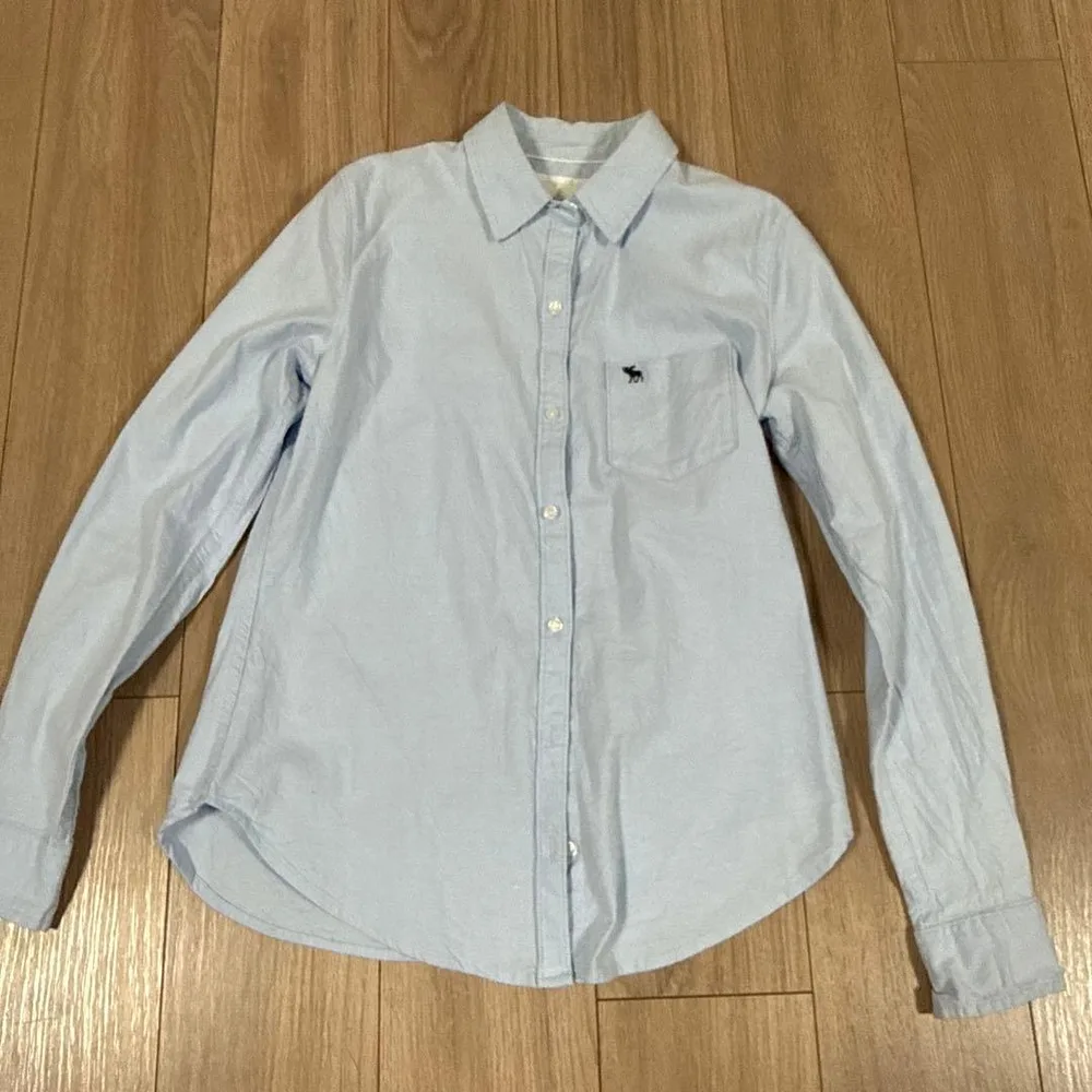 Abercrombie & Fitch ライトブルー 長袖シャツ