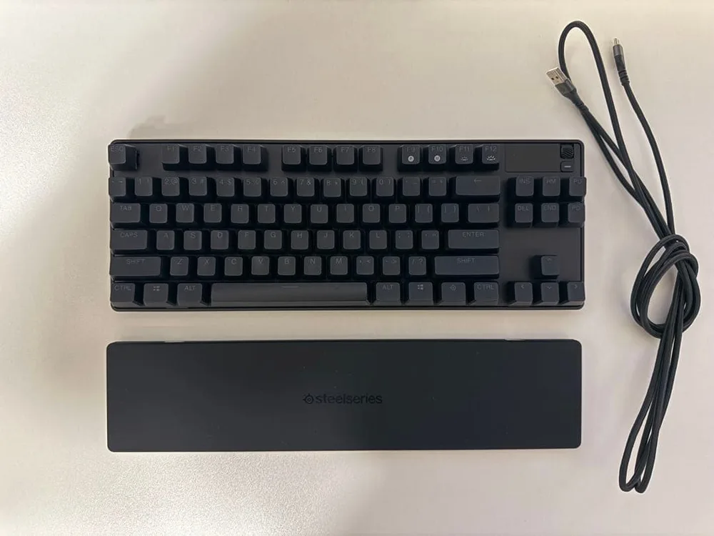 SteelSeries Apex Pro TKL 2023 ラピトリ搭載 英配列
