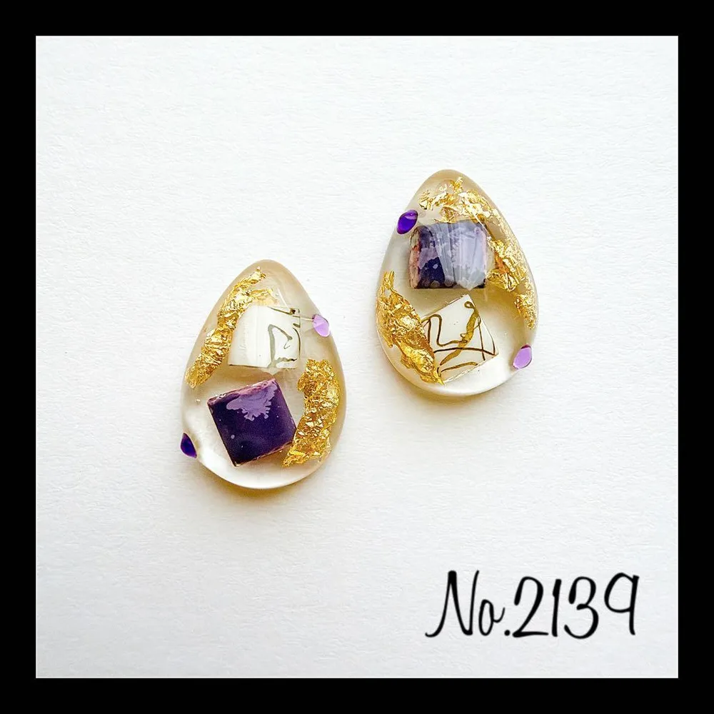 No.2139 レジンピアス レジンイヤリング ハンドメイドアクセサリー